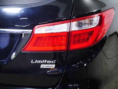 Used 2015 Hyundai Santa Fe Limited w/ Option Group 04 FWD image 17