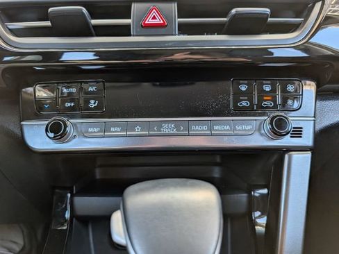Used 2025 Kia Seltos S image 17