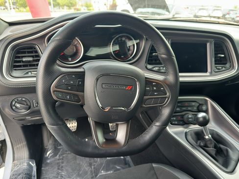 Used 2021 Dodge Challenger R/T Scat Pack RWD image 17