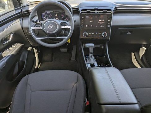 Used 2024 Hyundai Tucson SE FWD image 19