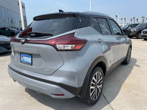 Certified 2024 Nissan Kicks SV FWD image 3