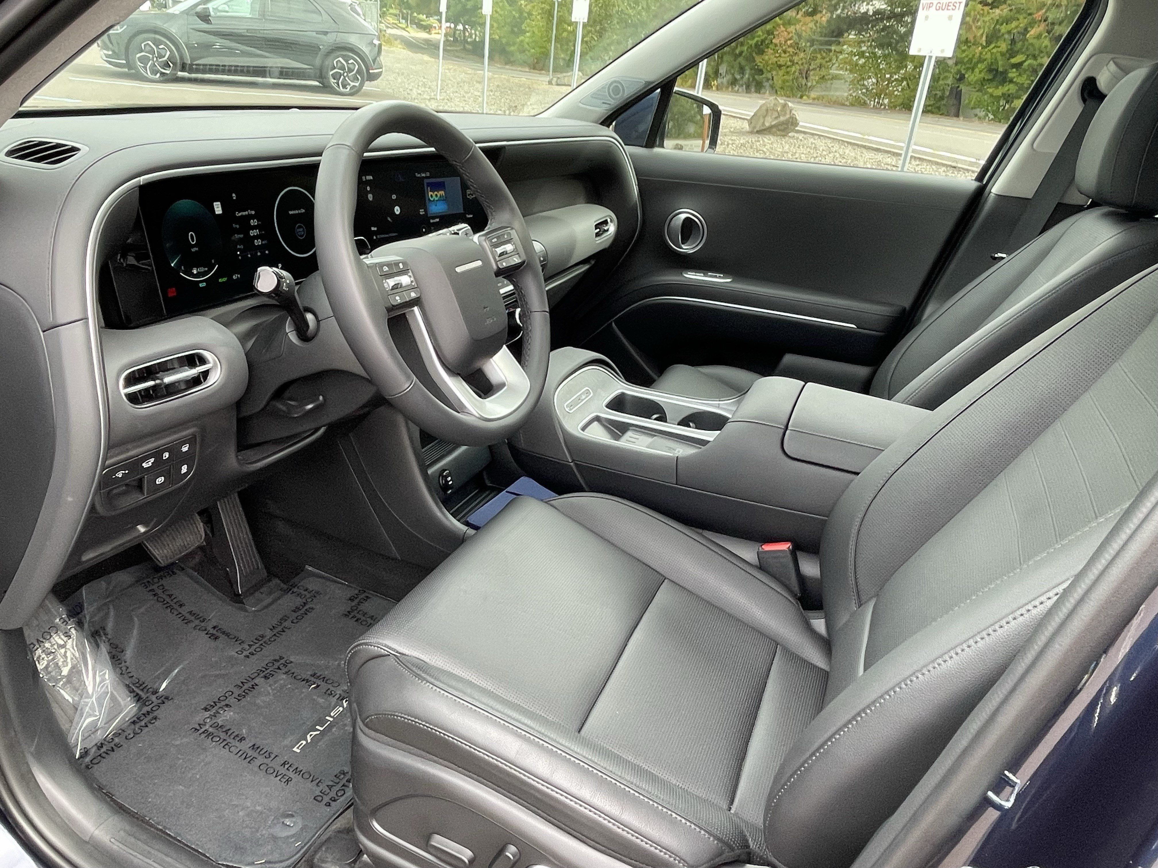 Certified 2026 Hyundai Palisade Limited AWD/4WD image 10