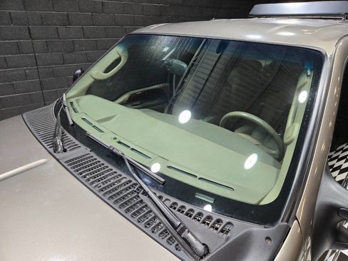 Used 2004 Ford Excursion Limited image 17