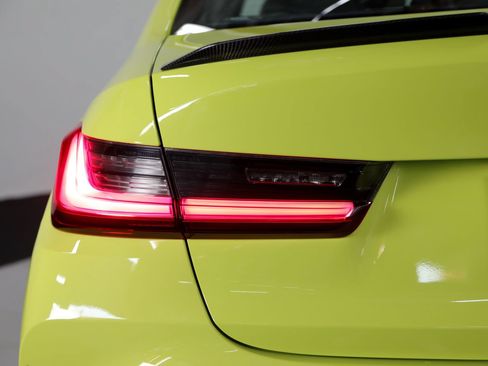 Used 2021 BMW M3 Competition RWD image 21