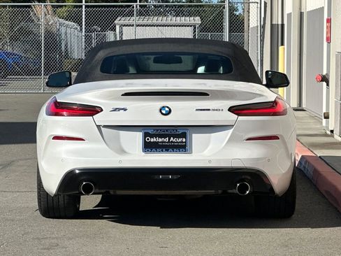 Used 2019 BMW Z4 sDrive30i w/ Premium Package image 6
