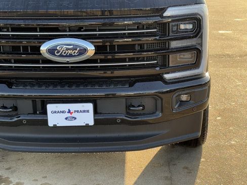 New 2026 Ford F350 Platinum w/ FX4 Off-Road Package image 45