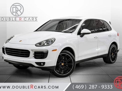 Used 2017 Porsche Cayenne Platinum Edition image 1