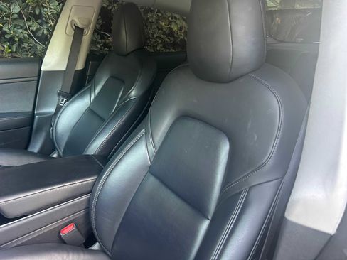 Used 2020 Tesla Model 3 Standard Range Plus image 15