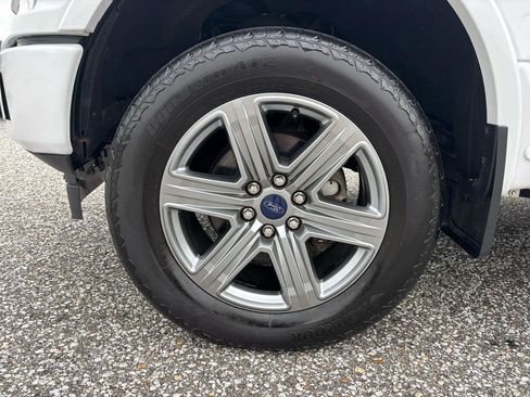 Used 2019 Ford F150 Lariat w/ Equipment Group 502A Luxury AWD/4WD image 27