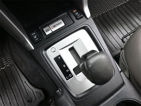 Used 2014 Subaru Forester 2.5i Limited image 19