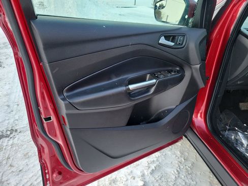 Certified 2019 Ford Escape SEL image 6