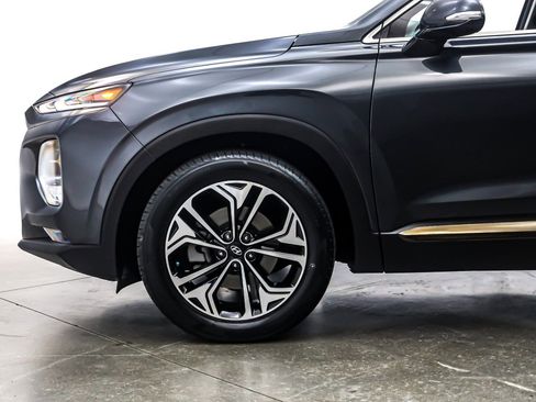 Used 2020 Hyundai Santa Fe Limited image 10