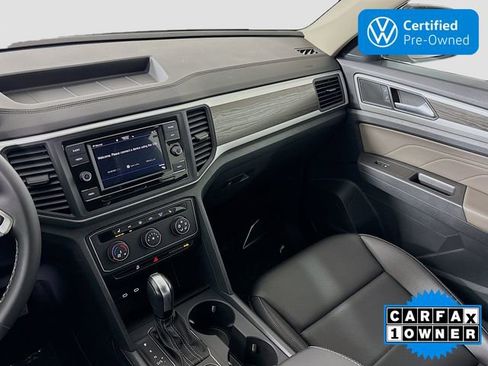Certified 2023 Volkswagen Atlas SE image 23