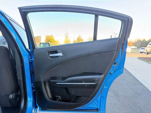 Used 2023 Dodge Charger SXT image 27