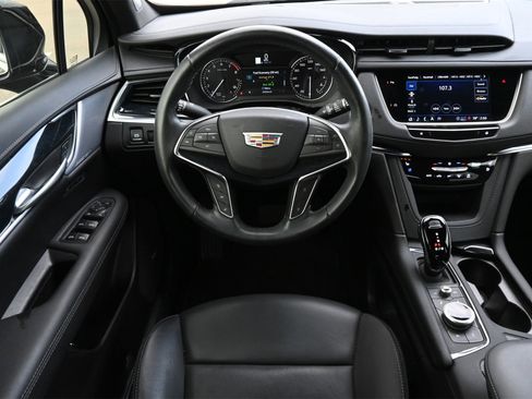 Certified 2024 Cadillac XT5 Premium Luxury image 8