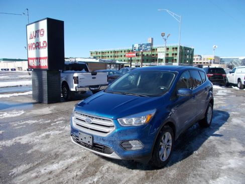 Used 2019 Ford Escape SE AWD/4WD image 1