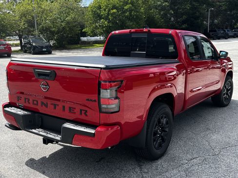 New 2026 Nissan Frontier SV w/ Tow Package AWD/4WD image 7