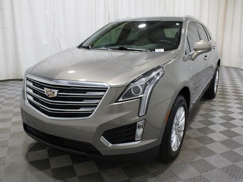 Used 2019 Cadillac XT5 FWD image 36