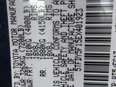 Used 2014 Toyota Tundra SR5 w/ SR5 Upgrade Package image 20