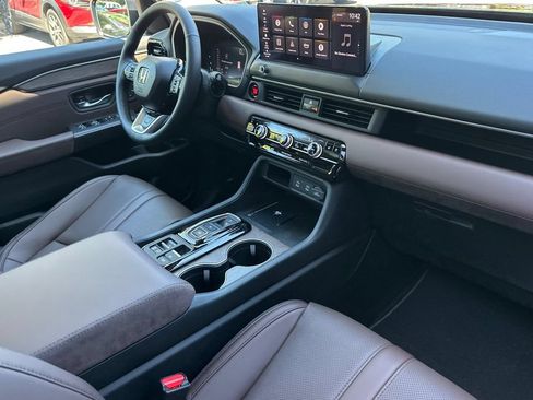 New 2026 Honda Pilot Elite image 13