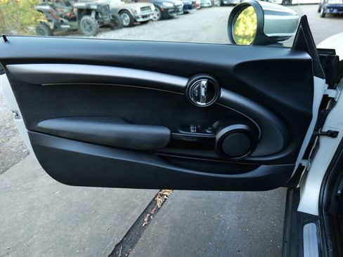 Used 2023 MINI Cooper S image 13