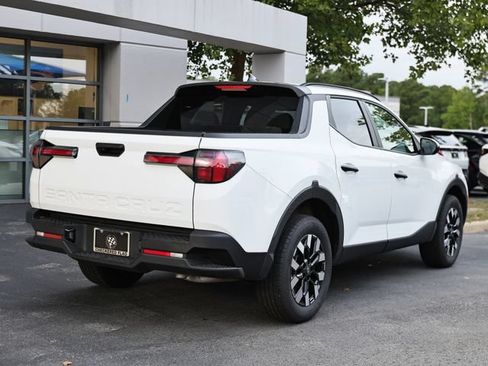 Used 2025 Hyundai Santa Cruz SEL FWD image 7