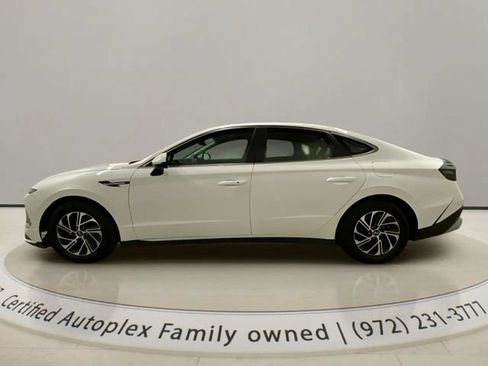 Used 2026 Hyundai Sonata Blue FWD image 2
