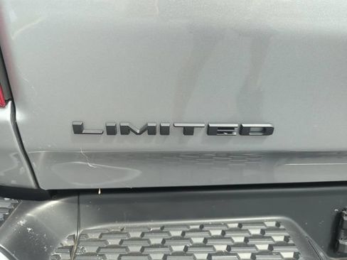 Used 2025 RAM 1500 Limited AWD/4WD image 50