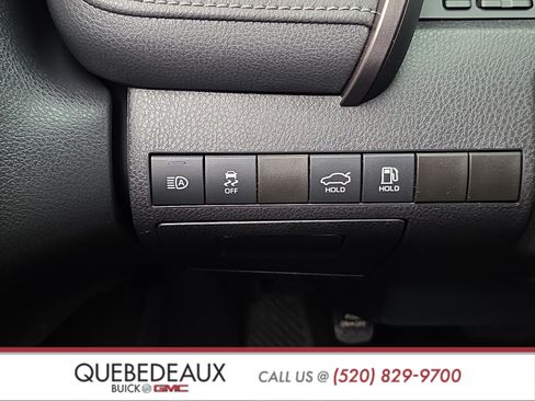 Used 2022 Toyota Camry LE w/ Convenience Package FWD image 23