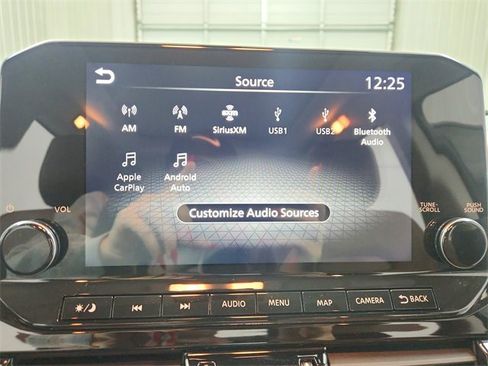 Used 2024 Nissan Pathfinder Platinum w/ Cargo Package image 28