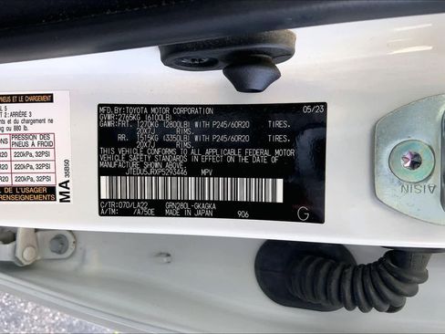 Certified 2023 Toyota 4Runner Limited RWD image 31