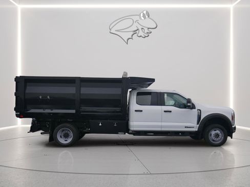 New 2026 Ford F550 4x4 Crew Cab image 13