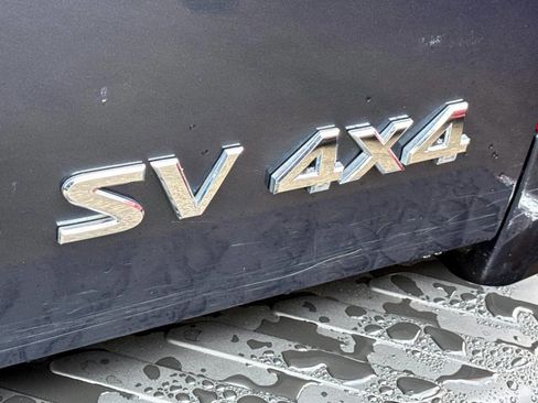 Used 2016 Nissan Frontier SV w/ SV Value Truck Package image 12