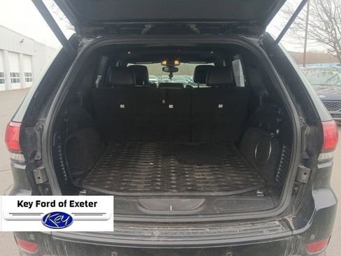 Used 2019 Jeep Grand Cherokee Altitude image 15