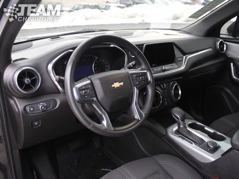 Used 2021 Chevrolet Blazer LT image 12