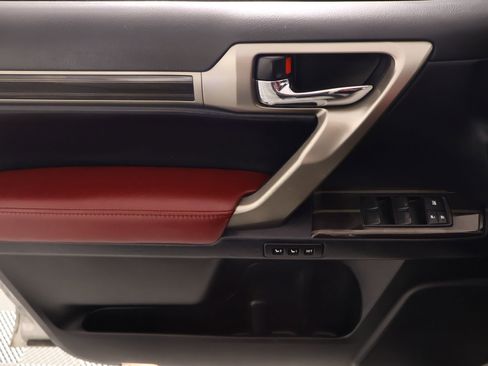 Used 2021 Lexus GX 460 Premium w/ Premium Package image 17