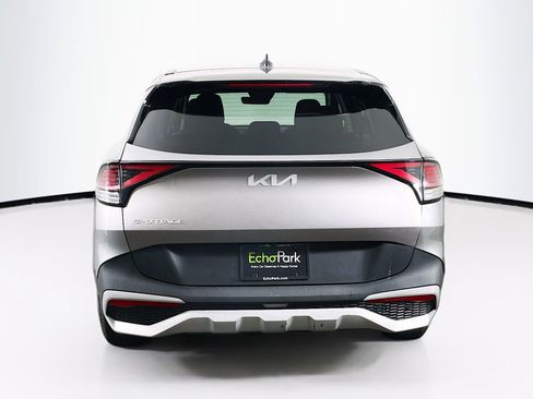 Used 2023 Kia Sportage LX image 7