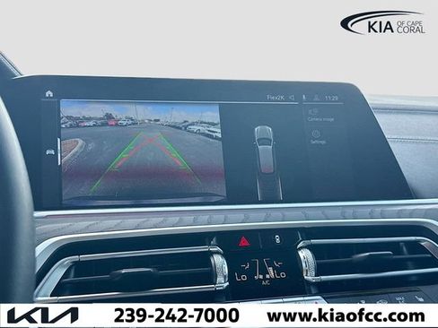 Used 2022 BMW X7 xDrive40i AWD/4WD image 35