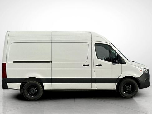 New 2025 Mercedes-Benz Sprinter 2500 image 26