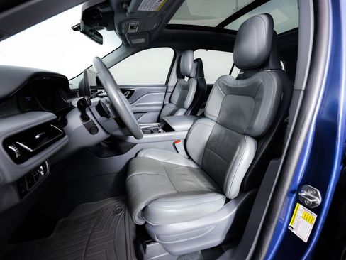 Used 2020 Lincoln Aviator Grand Touring w/ Equipment Group 302A image 28