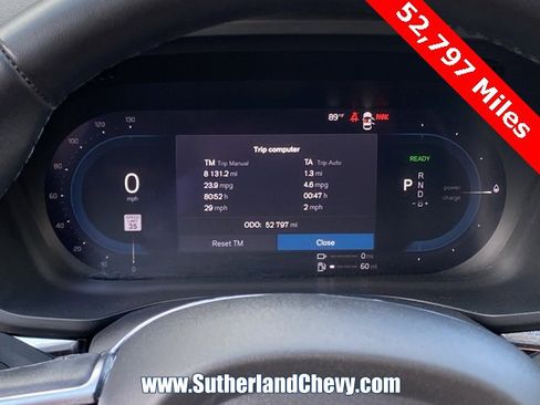 Used 2023 Volvo XC60 T8 Plus image 24