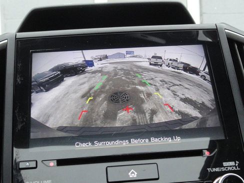 Used 2021 Subaru Forester Limited image 25