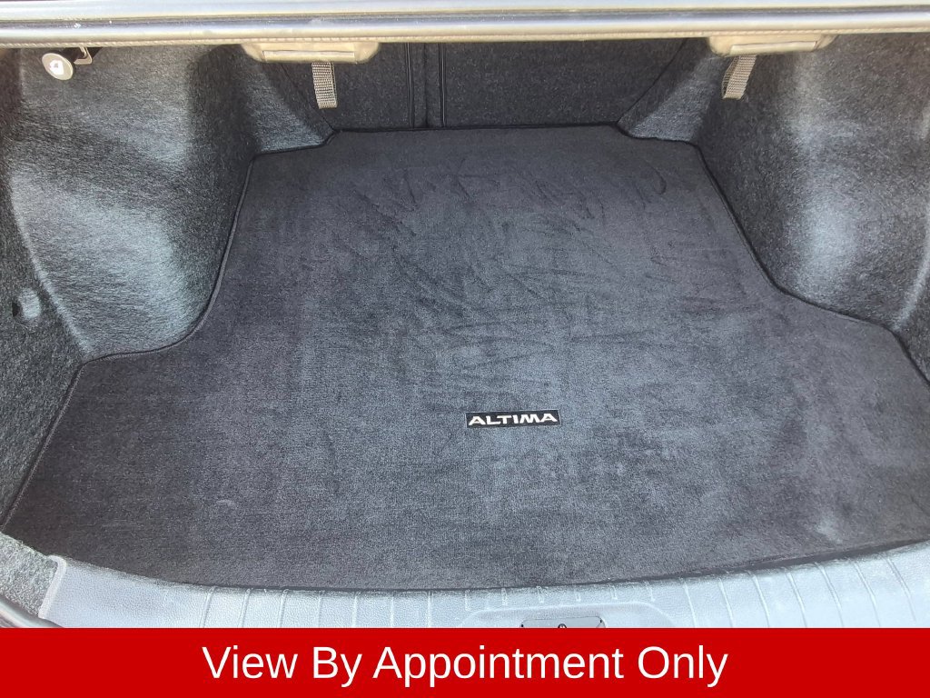 Used 2025 Nissan Altima 2.5 SV FWD image 29