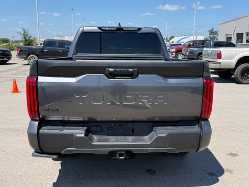 Used 2023 Toyota Tundra SR5 AWD/4WD image 18