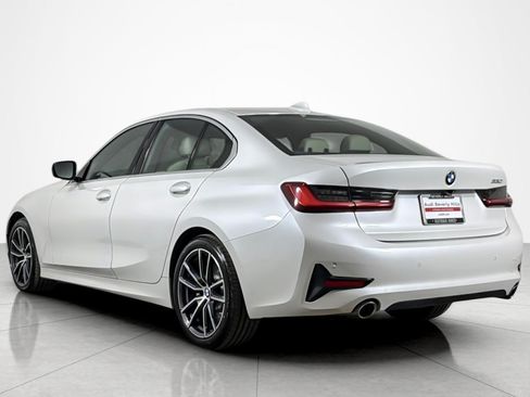 Used 2021 BMW 330i Sedan w/ Convenience Package RWD image 3