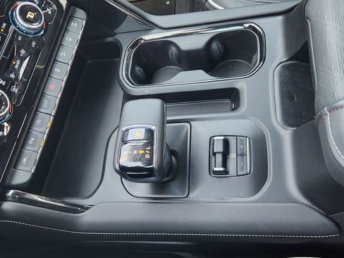 Used 2024 GMC Sierra 1500 AT4X image 23