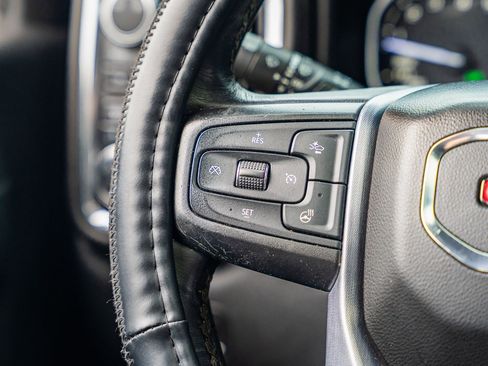 Used 2019 GMC Sierra 1500 SLT w/ SLT Premium Plus Package image 29