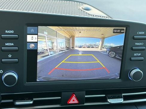 New 2026 Hyundai Elantra Hybrid FWD image 18
