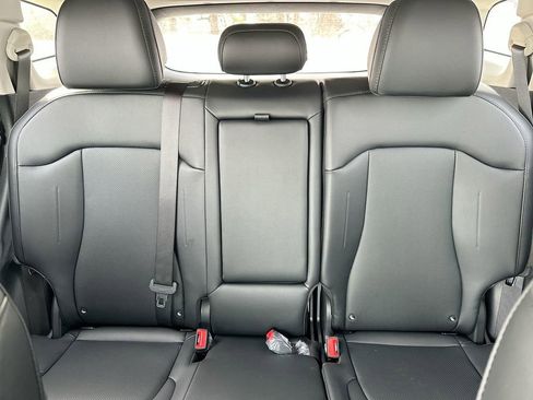 Used 2025 Kia Sportage EX image 41