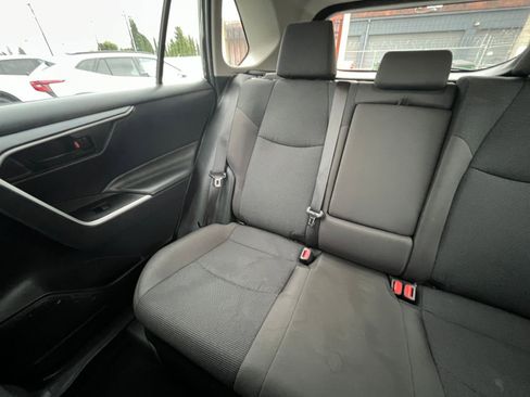 Used 2025 Toyota RAV4 LE image 39